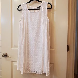 AUW Sleeveless Lace Shift Mini Dress
